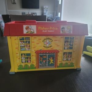 Vintage 1976 fisher price childrens hospital